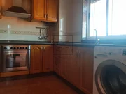 Casa con terraza, patio y bodega en el val, narón