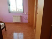 Casa con terraza, patio y bodega en el val, narón