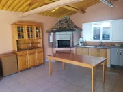 Casa con terraza, patio y bodega en el val, narón