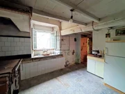 Se vende casa con finca urbanizable en esmelle, ferrol