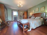 Se vende casa con piscina y jardín en fene, fene