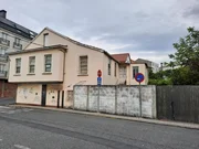 Casa con finca en zona urbana para reformar en santa cecilia, narón