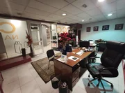 Local comercia len el centro comercial en alto del castaño, narón