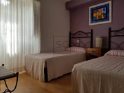 Casa con finca y hórreo en soesto, laxe