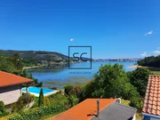 Casa con Bodegas y Finca en A Coruña, Mugardos