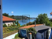 Casa con Bodegas y Finca en A Coruña, Mugardos