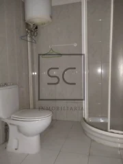 Local comercial en os castros, a coruña