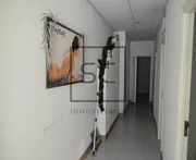 Local comercial en os castros, a coruña