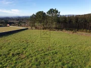 Casa con finca y bodega en sedes, narón