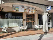 Cafeteria en funcionamiento en narón