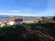 Parcela edificable con vistas al mar