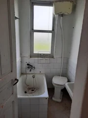 Casa adosada con finca edificable para reforma integral en la zona de santa cecilia, narón