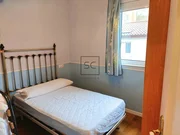 Adosado en cedeira con patio y bodegas