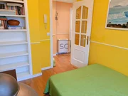 Adosado en cedeira con patio y bodegas