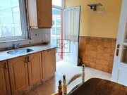 Adosado en cedeira con patio y bodegas