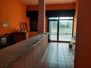 Local comercial acondicionado para bar en caranza