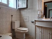 Casa con bodegas y nave en sequeiro-valdoviño