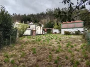 Casa con finca y garaje en moeche