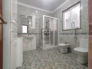 Bajo vivienda con jardín en fene