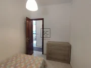 Bajo vivienda con jardín en fene