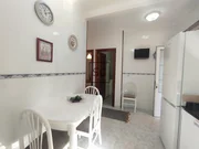 Bajo vivienda con jardín en fene