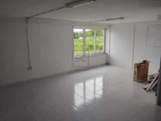 Local en santa cecilia, narón