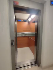 Fabuloso piso con piscina en ares