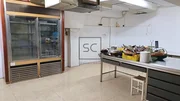 Local comercial con sótano en porta nova, ferrol