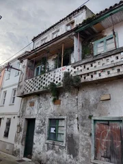 Adosado para reformar en cedeira