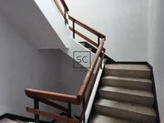 Edificio con local comercial en as pontes