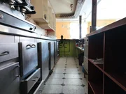 Edificio con local comercial en as pontes