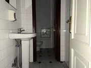 Edificio con local comercial en as pontes