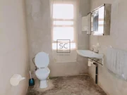 Luminoso edificio con finca en santa cecilia, narón