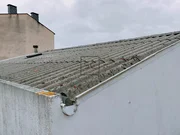 Luminoso edificio con finca en santa cecilia, narón