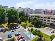 Piso con terraza y balcón en caranza-ferrol