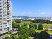 Piso con terraza y balcón en caranza-ferrol