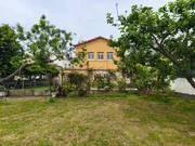 Dos viviendas en neda, con finca y aparcamiento