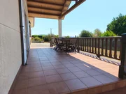 Chalet con piscina en ares