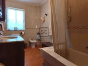 Chalet con piscina en ares