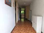 Casa de piedra con hórreo y finca en san sandurniño