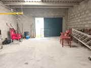 Casa de piedra con hórreo y finca en san sandurniño