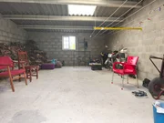 Casa de piedra con hórreo y finca en san sandurniño