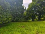 Casa de piedra con hórreo y finca en san sandurniño