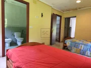 Casa de piedra con hórreo y finca en san sandurniño