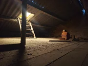 Casa adosada con bodega y finca en piñeiros, narón