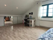 Chalet con piscina en el raso, ares