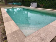 Chalet con piscina en el raso, ares