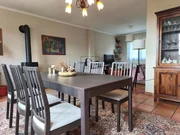 Chalet con piscina en el raso, ares