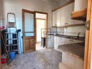 Vivienda de 4 plantas con finca en mugardos