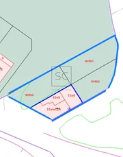 Vivienda de 4 plantas con finca en mugardos